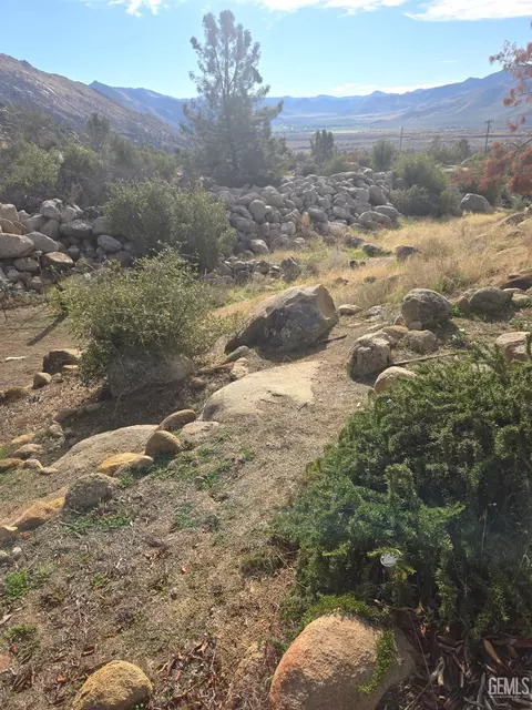 9656 Glacier Gulch Rd, Weldon, CA 93283 photo 34