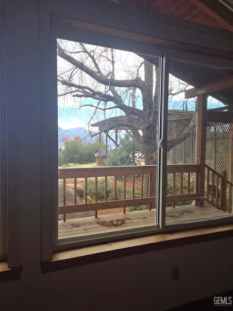 9656 Glacier Gulch Rd, Weldon, CA 93283 photo 9