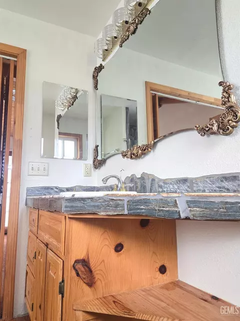 9656 Glacier Gulch Rd, Weldon, CA 93283 photo 20
