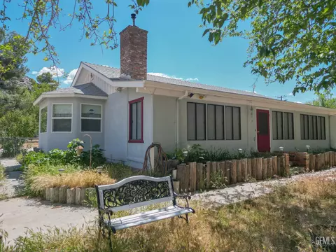 8212 Rocky Hill Rd, Onyx, CA 93255