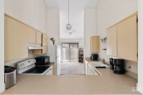 2 Village Ln, Tehachapi, CA 93561 photo 14