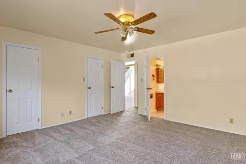 Bedroom - 23941 Jacaranda Dr, Tehachapi, CA 93561 photo 2 of 5