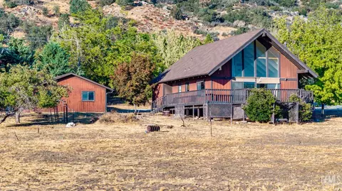 Other - 23941 Jacaranda Dr, Tehachapi, CA 93561 photo 7 of 11