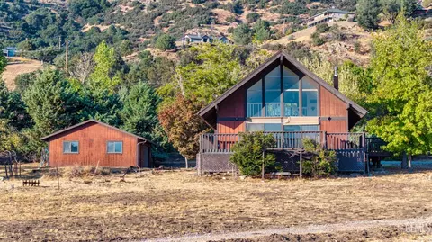 Other - 23941 Jacaranda Dr, Tehachapi, CA 93561 photo 1 of 11