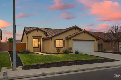 5301 Baja Dr, Bakersfield, CA 93307