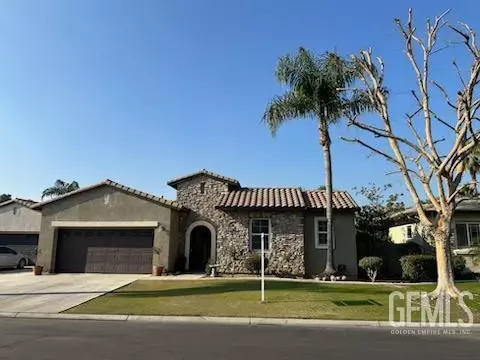 4713 Cresta Verde Pl, Bakersfield, CA 93312