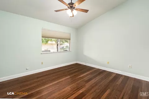 3717 Abbott Dr, Bakersfield, CA 93312 photo 13