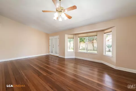 3717 Abbott Dr, Bakersfield, CA 93312 photo 7