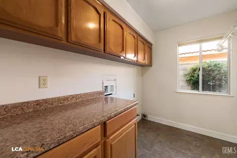 3717 Abbott Dr, Bakersfield, CA 93312 photo 20