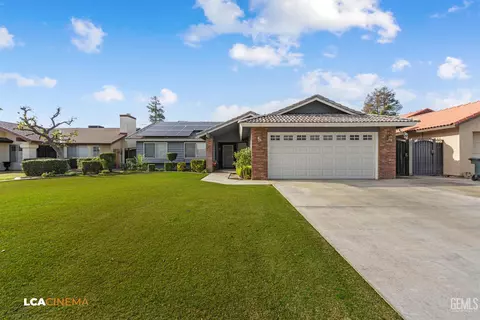 3717 Abbott Dr, Bakersfield, CA 93312 photo 1