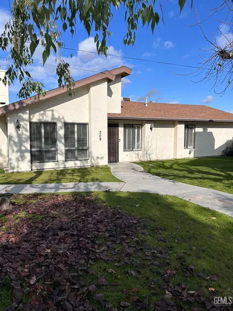 Other - 309 S 10th St, Taft, CA 93268 photo 1 of 3