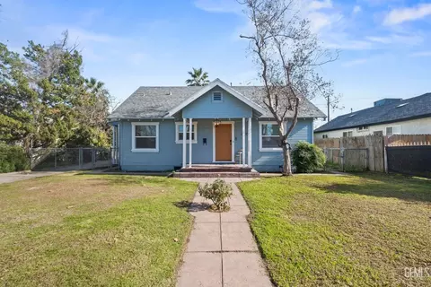 Exterior - 416 Beech St, Bakersfield, CA 93304 photo 1 of 9