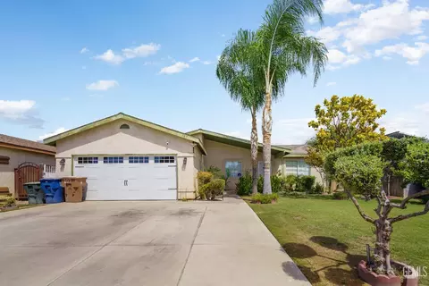 107 Coverdale Ct, Bakersfield, CA 93307