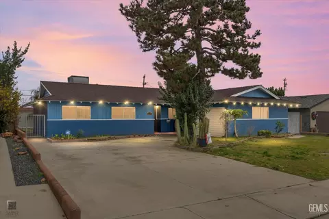 3300 Olympic Dr, Bakersfield, CA 93308