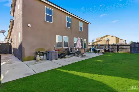 5828 Commonwealth Ave, Bakersfield, CA 93313 photo 23