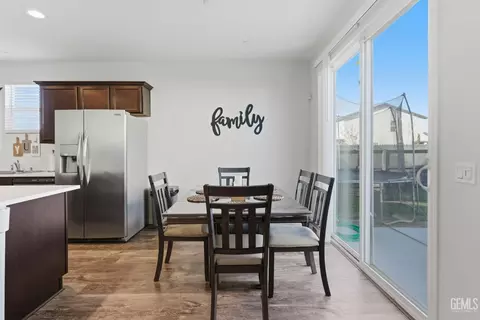 5828 Commonwealth Ave, Bakersfield, CA 93313 photo 7