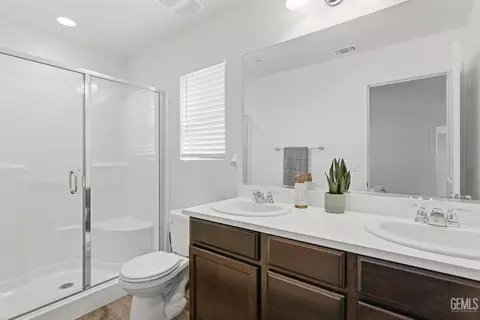 5828 Commonwealth Ave, Bakersfield, CA 93313 photo 16
