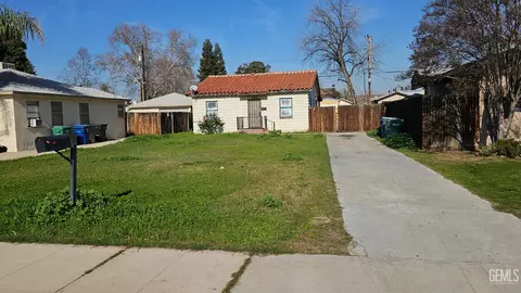 326 Arvin St, Bakersfield, CA 93308