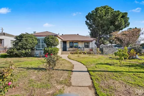 216 Bedford Way, Bakersfield, CA 93308