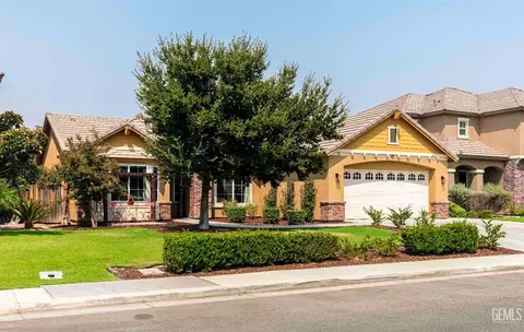 9010 Wolf River Ave, Bakersfield, CA 93312