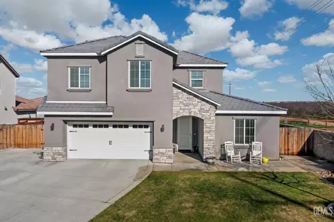 8302 Jean Anne St, Bakersfield, CA 93314