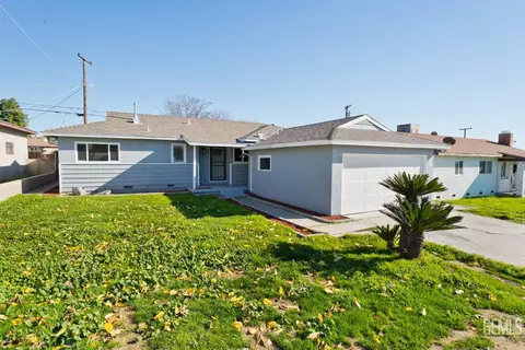 2205 Fairfax Rd, Bakersfield, CA 93306