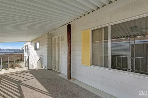 9 Tee Ln, Bakersfield, CA 93308 photo 4