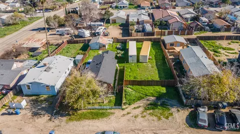 View/Area - 408 Naylor Ave, Taft, CA 93268 photo 5 of 17