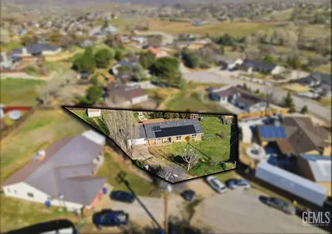 22008 Tiny Ct, Tehachapi, CA 93561 photo 2