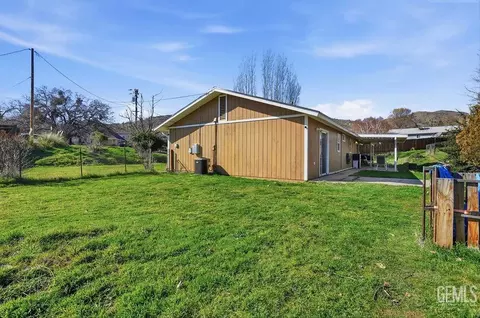 22008 Tiny Ct, Tehachapi, CA 93561 photo 18