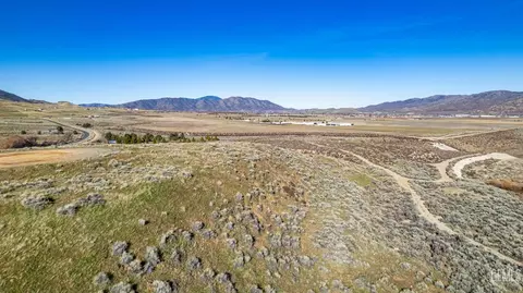 0 Harbison Way, Tehachapi, CA 93561 photo 4