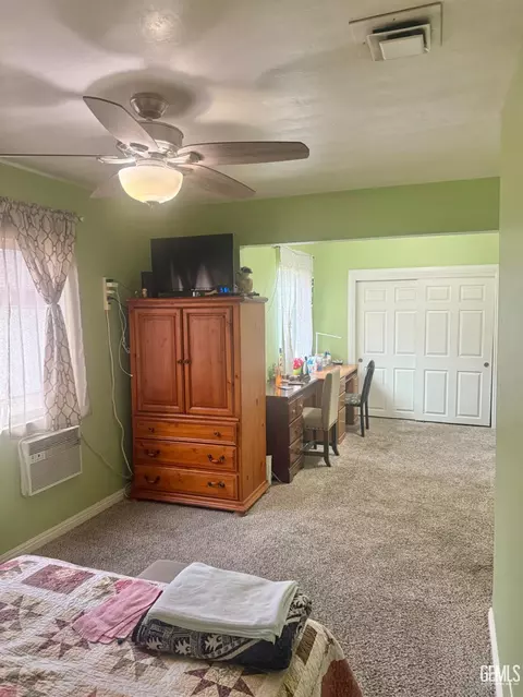 Bedroom - 5928 Wright Ave, Bakersfield, CA 93308 photo 1 of 4