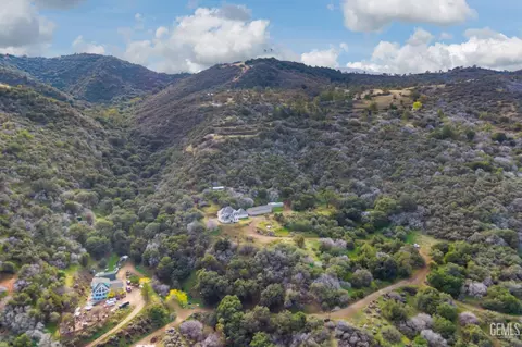 View/Area - 6641 Digier Rd, Lebec, CA 93243 photo 1 of 2