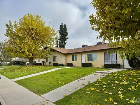 2501 Westholme Blvd, Bakersfield, CA 93309