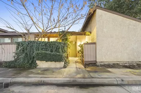 5401 Dunsmuir Rd #22, Bakersfield, CA 93309