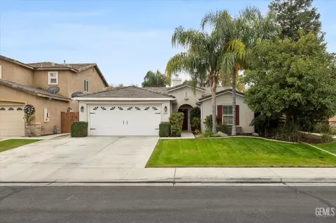 11719 Walderi St, Bakersfield, CA 93311