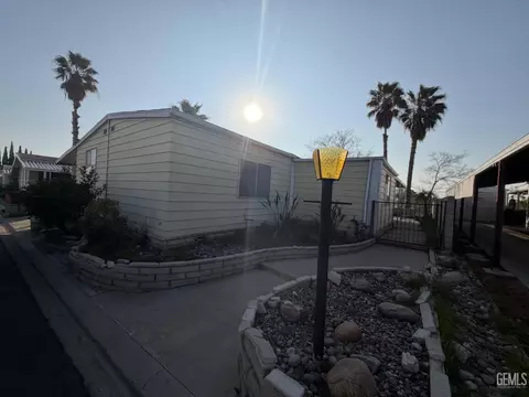 8536 Kern Canyon Rd #113, Bakersfield, CA 93306