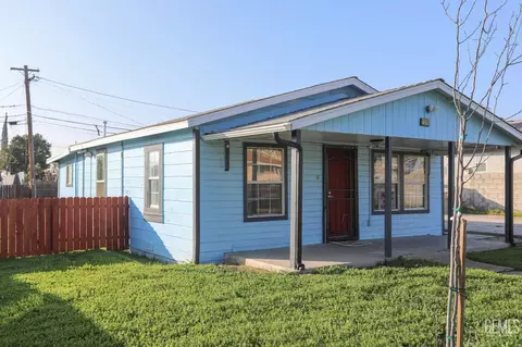2326 Nelson St, Bakersfield, CA 93305