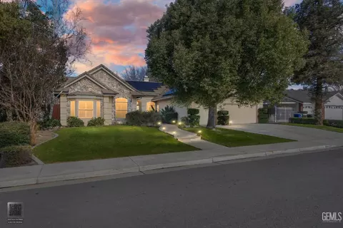 3804 Singleton Ave, Bakersfield, CA 93313 photo 1