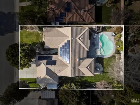 3804 Singleton Ave, Bakersfield, CA 93313 photo 3