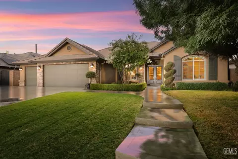 6110 Ozark Mountain Dr, Bakersfield, CA 93314