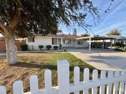 613 El Prado Dr, Bakersfield, CA 93304