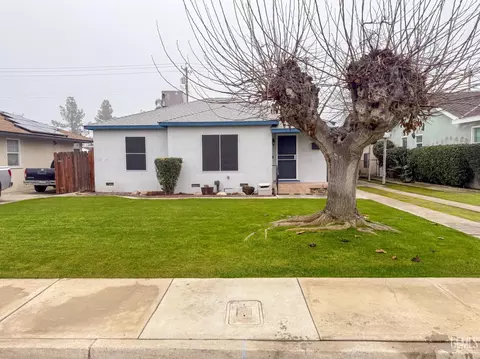 Exterior - 12 Wetherley Dr, Bakersfield, CA 93309 photo 1 of 12