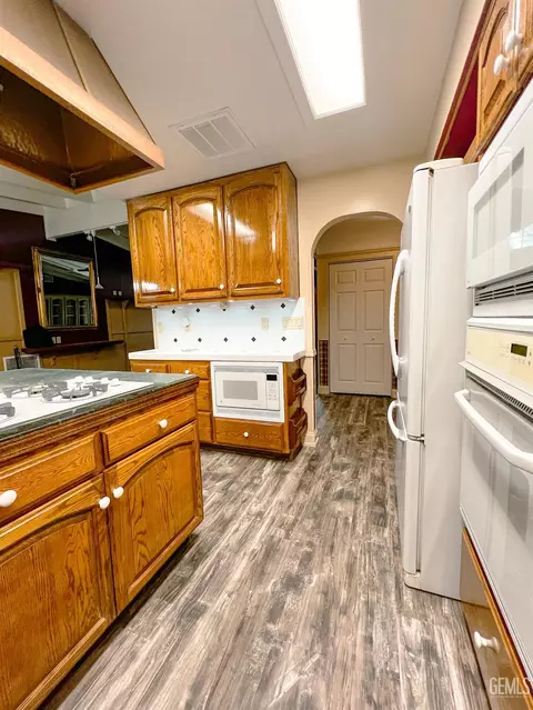 1202 Cypress Ave, Wasco, CA 93280 photo 6
