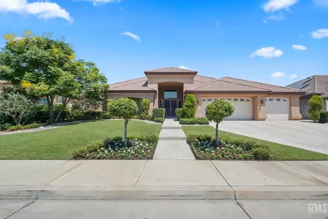 13604 Providence Pl, Bakersfield, CA 93314