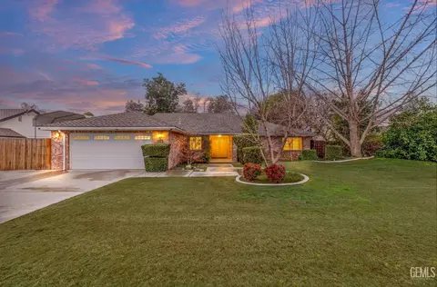 1207 Jenkins Rd, Bakersfield, CA 93314