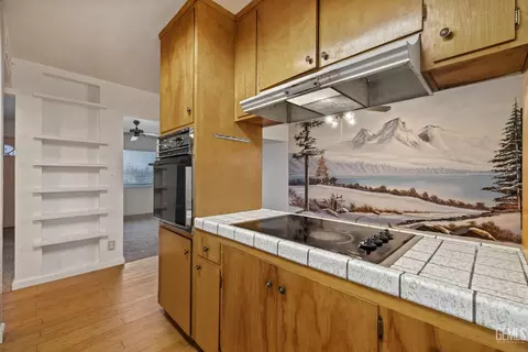Kitchen - 1106 State Ave, Shafter, CA 93263 photo 3 of 7