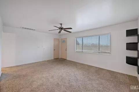 Living - 1106 State Ave, Shafter, CA 93263 photo 3 of 7