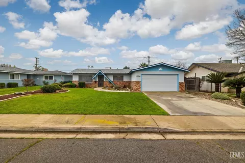 Other - 1106 State Ave, Shafter, CA 93263 photo 1 of 11