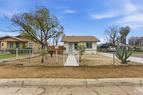 125 L St, Bakersfield, CA 93304
